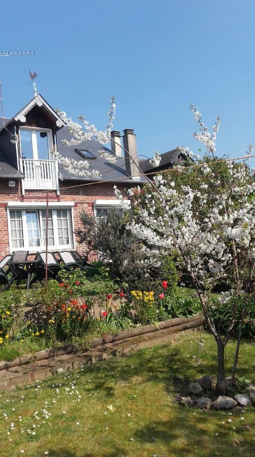 Vacances Paisibles Sur La Côte Fleurie. Trouville-sur-Mer Exterior foto